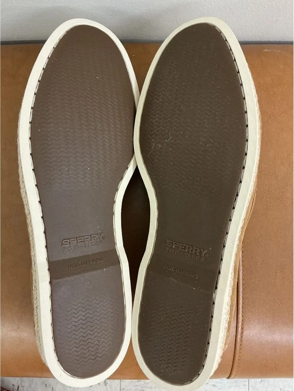 BNWT Sperry Authentic Original 2-Eye Resort Tan Preppy Suede Boat Shoes